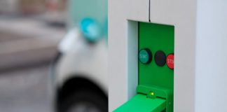 Autoroutes du Maroc: Bornes de recharge électrique Borne - Gentlemen Drivers