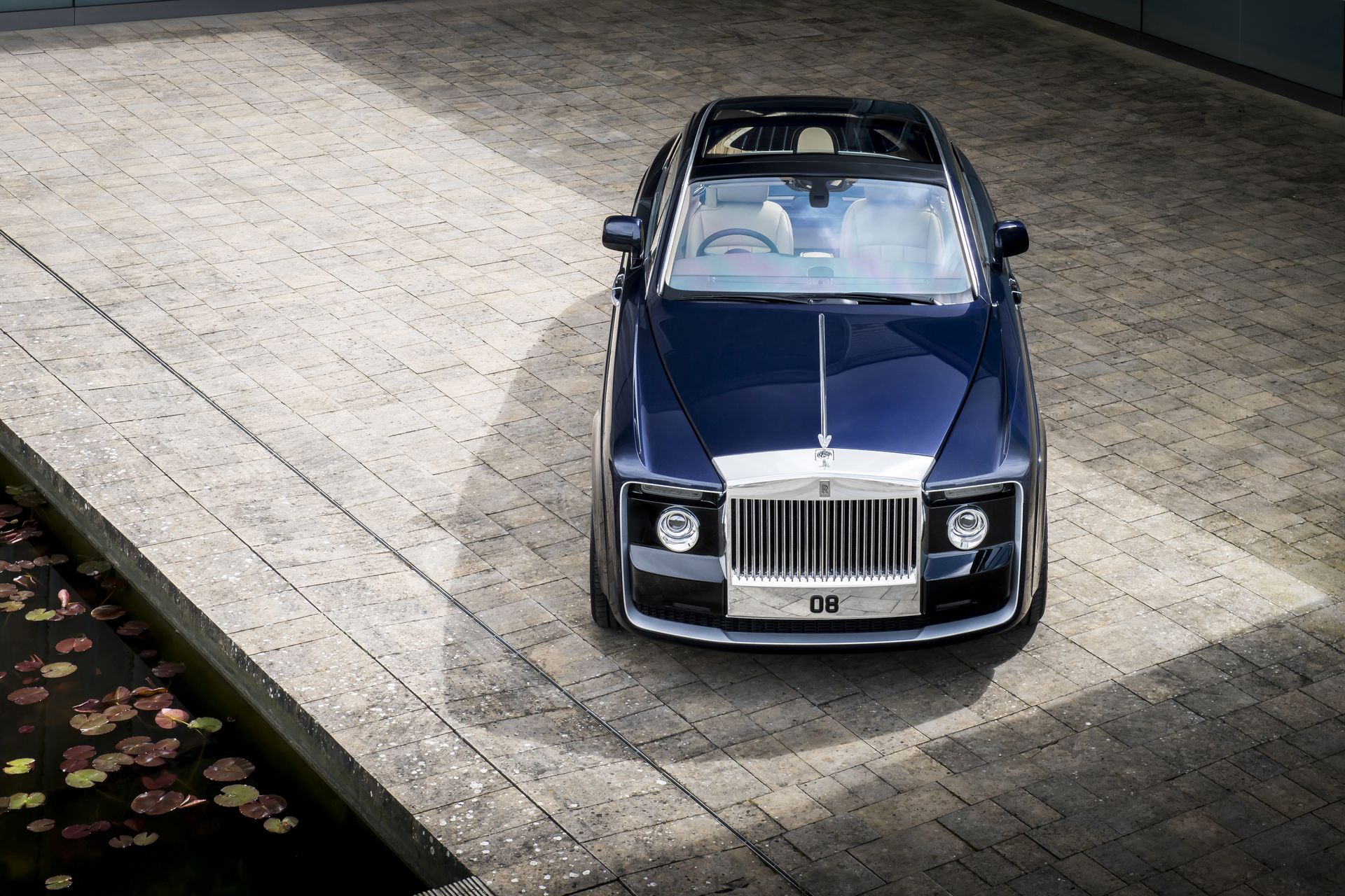 Rolls Royce - Gentlemen Drivers
