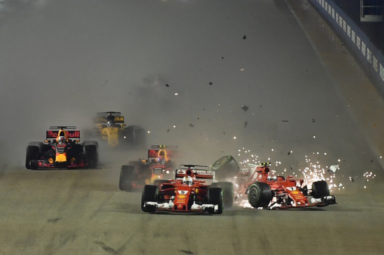Accident lors du départ du Grand Prix de F1 de Singapour