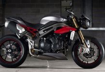 TRIUMPH Speed Triple 2016