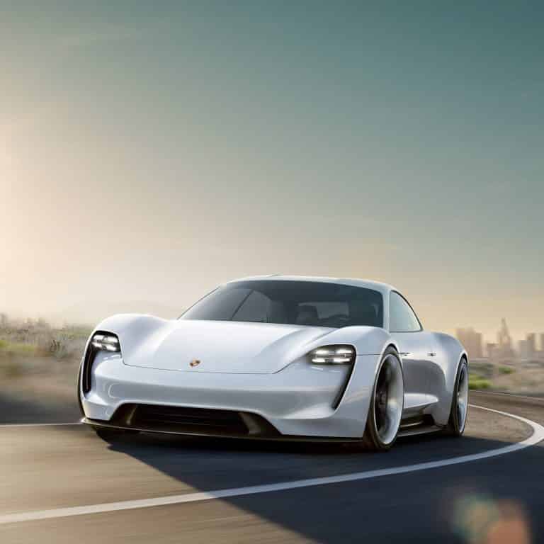 Porsche Mission E CONCEPT Vision d’avenir