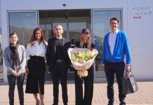 Maha Haddioui, championne de golf national, ambassadrice de la marque aux 4 anneaux.