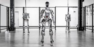 BMW testera des robots humanoïdes dans ses usines pour effectuer des tâches spécifiques