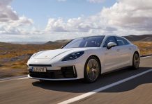 Porsche présente deux nouvelles versions hybrides rechargeables de la Panamera