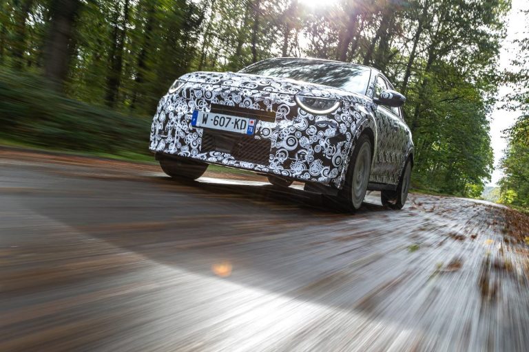 Abarth et Stellantis s&rsquo;associent pour créer l&rsquo;Abarth la plus puissante
