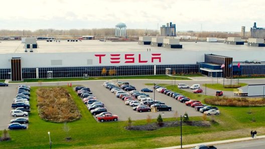 Tesla compte supprimer 14.000 emplois à cause d’une baisse des ventes